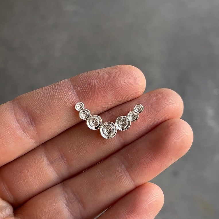 freeform flower cabochon border