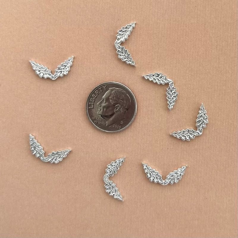 silver oak leaf cabochon border
